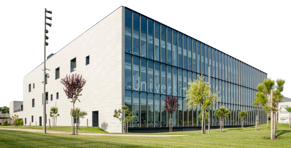 campus_exterior_verano-Photoroom